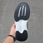 اسکیچرز رانینگ سفید مشکی مردانه 940949