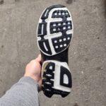 نایک V2K قهوه ای مردانه - Image 2