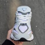 نیوبالانس 9060 سفید طوسی مردانه - Image 4