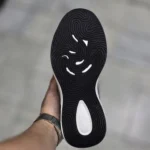 نایک وی 2 زیره بوست رانینگ طوسی روشن نارنجی - تصویر 2